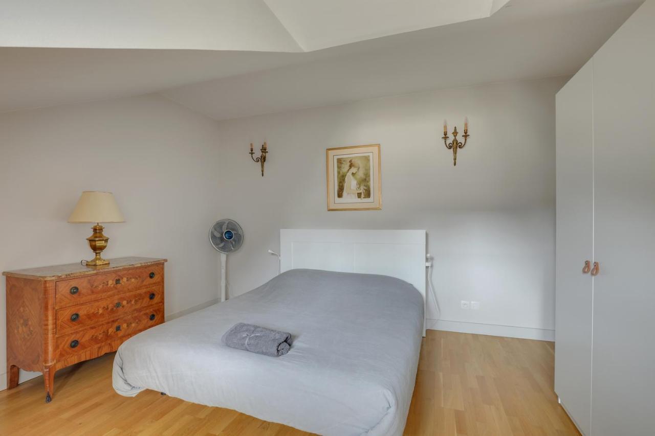 Le Richelieu Apartment Versailles Luaran gambar